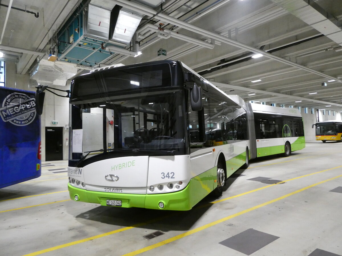 (240'384) - transN, La Chaux-de-Fonds - Nr. 342/NE 145'342 - Solaris am 1. Oktober 2022 in La Chaux-de-Fonds, D�p�t