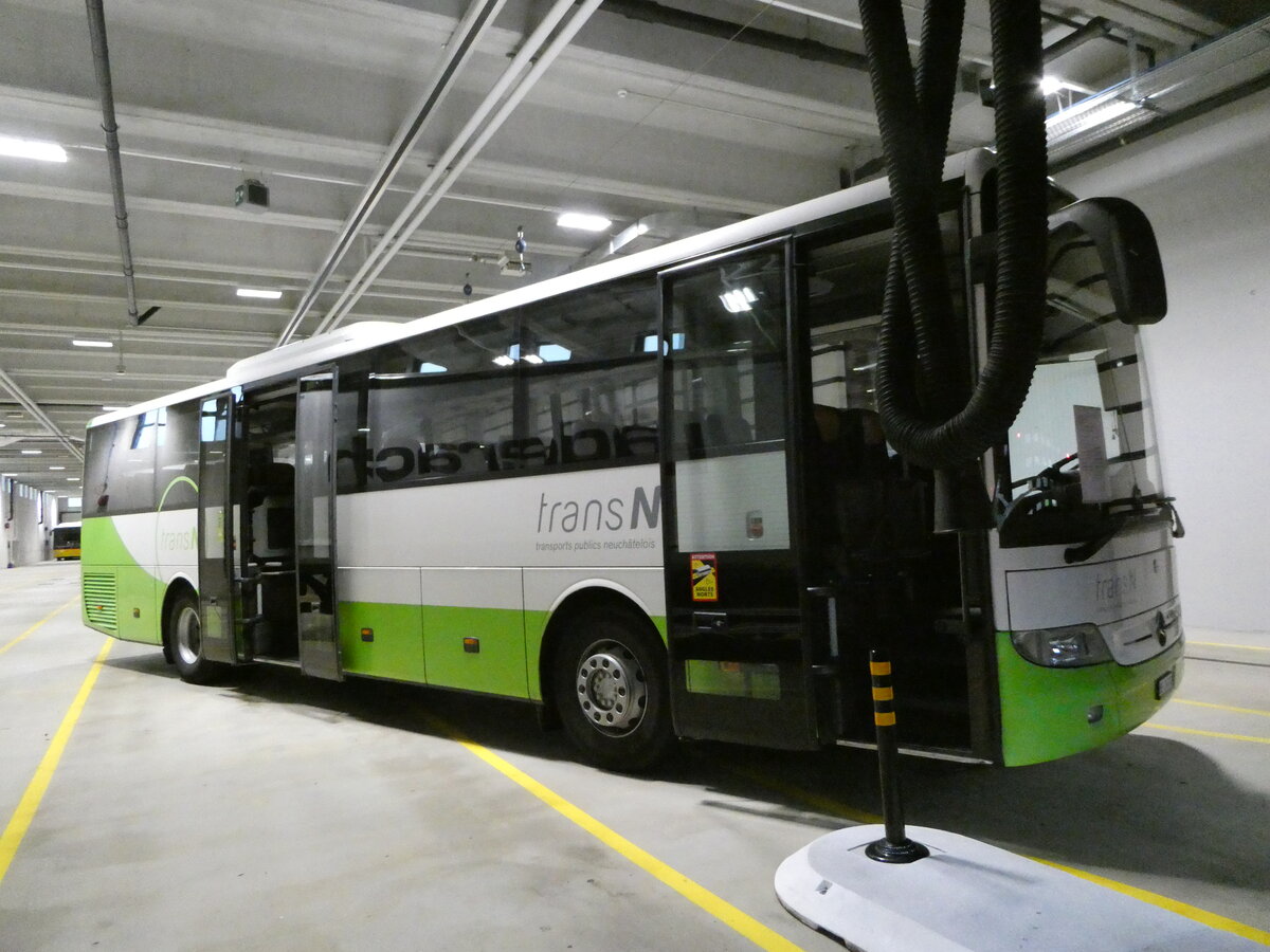 (240'388) - transN, La Chaux-de-Fonds - Nr. 282/NE 136'282 - Mercedes am 1. Oktober 2022 in La Chaux-de-Fonds, D�p�t