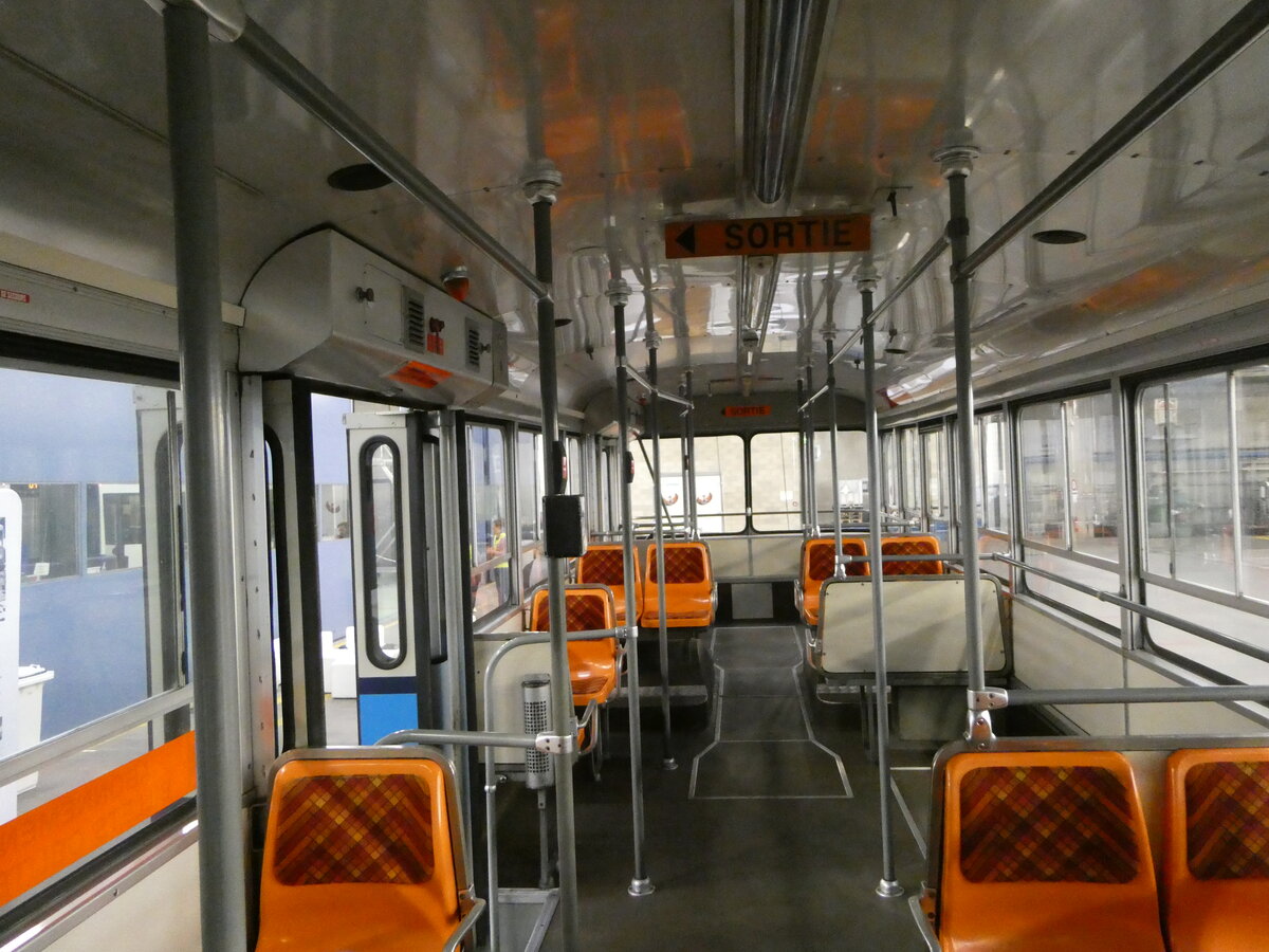 (240'434) - TL Lausanne - Nr. 656 - FBW/Eggli Trolleybus am 1. Oktober 2022 in Lausanne, D�p�t Borde (Innenaufnahme)