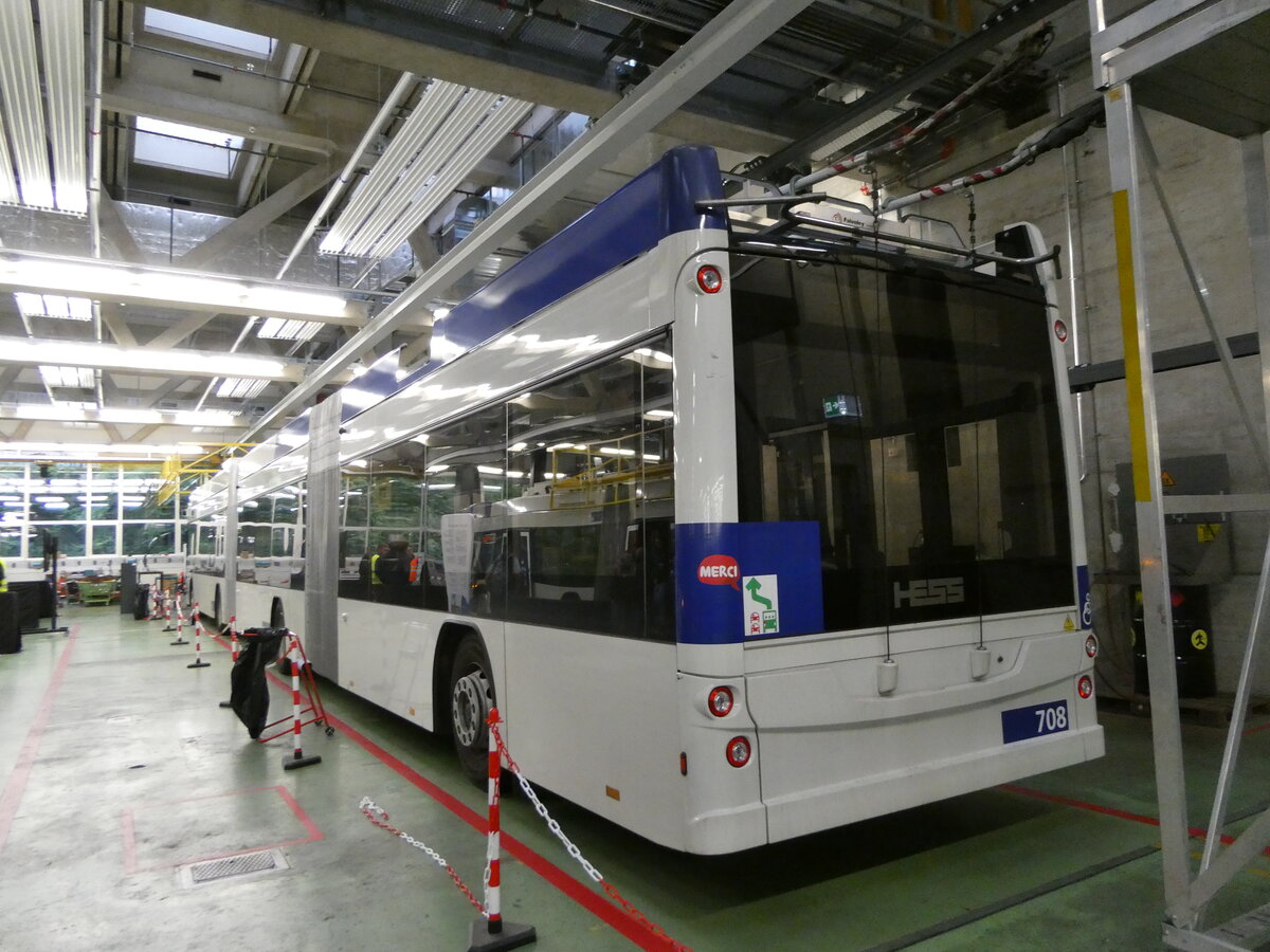 (240'437) - TL Lausanne - Nr. 708 - Hess/Hess Doppelgelenktrolleybus am 1. Oktober 2022 in Lausanne, D�p�t Borde
