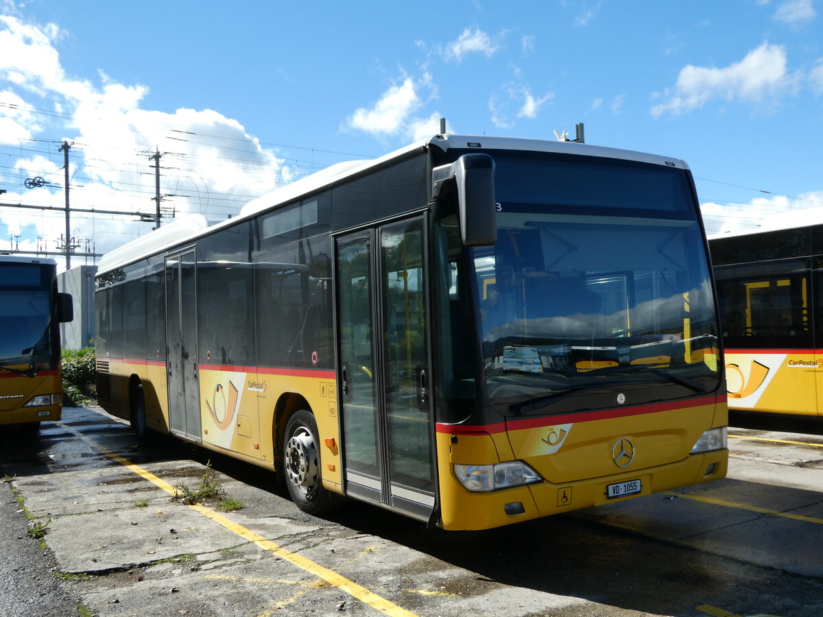 (240'560) - CarPostal Ouest - VD 1055 - Mercedes (ex Morattel, S�deilles) am 2. Oktober 2022 in Yverdon, Garage