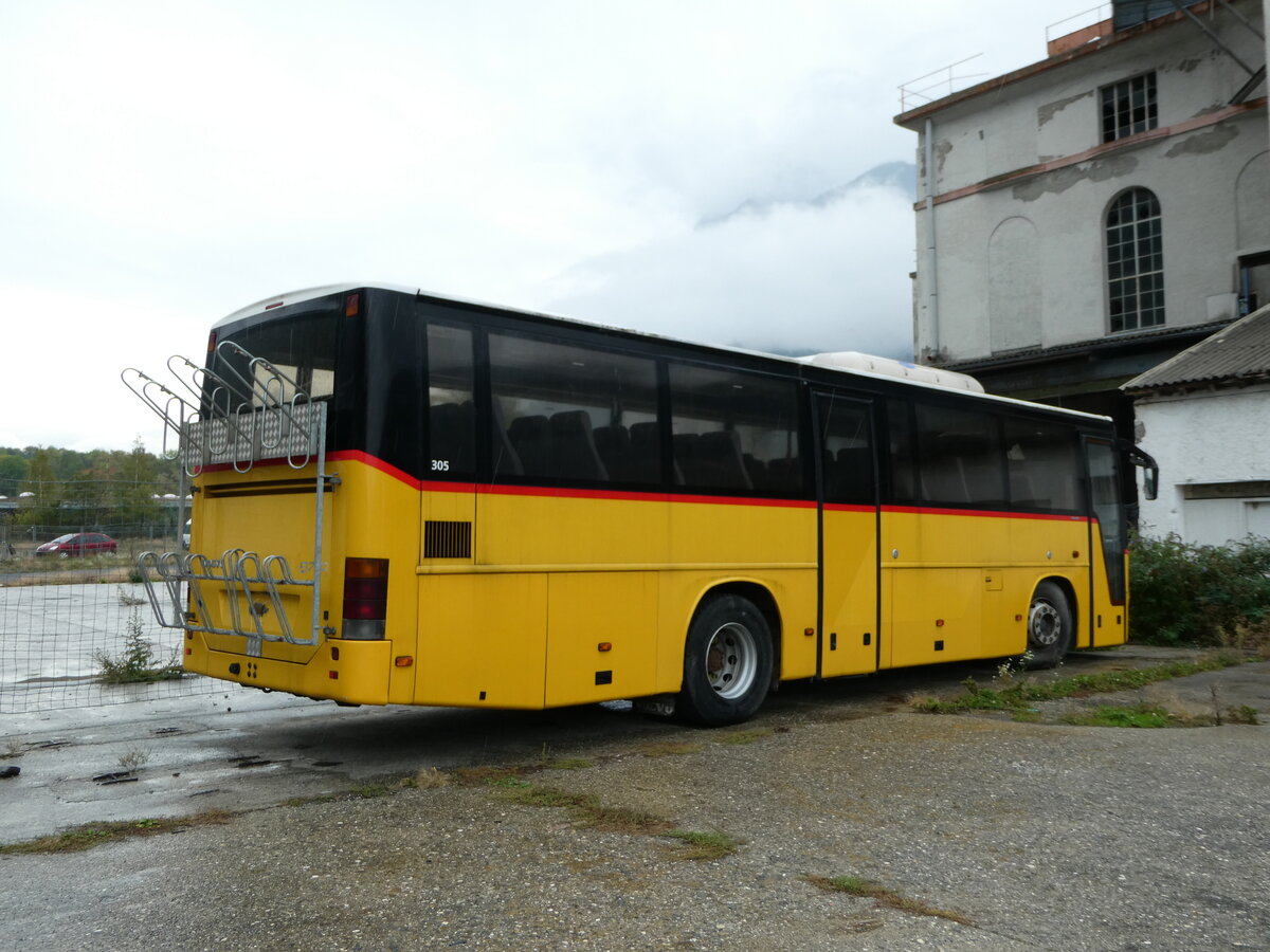 (240'699) - Ev�quoz, Erde - (VS 3291) - Volvo am 8. Oktober 2022 bei St-Maurice
