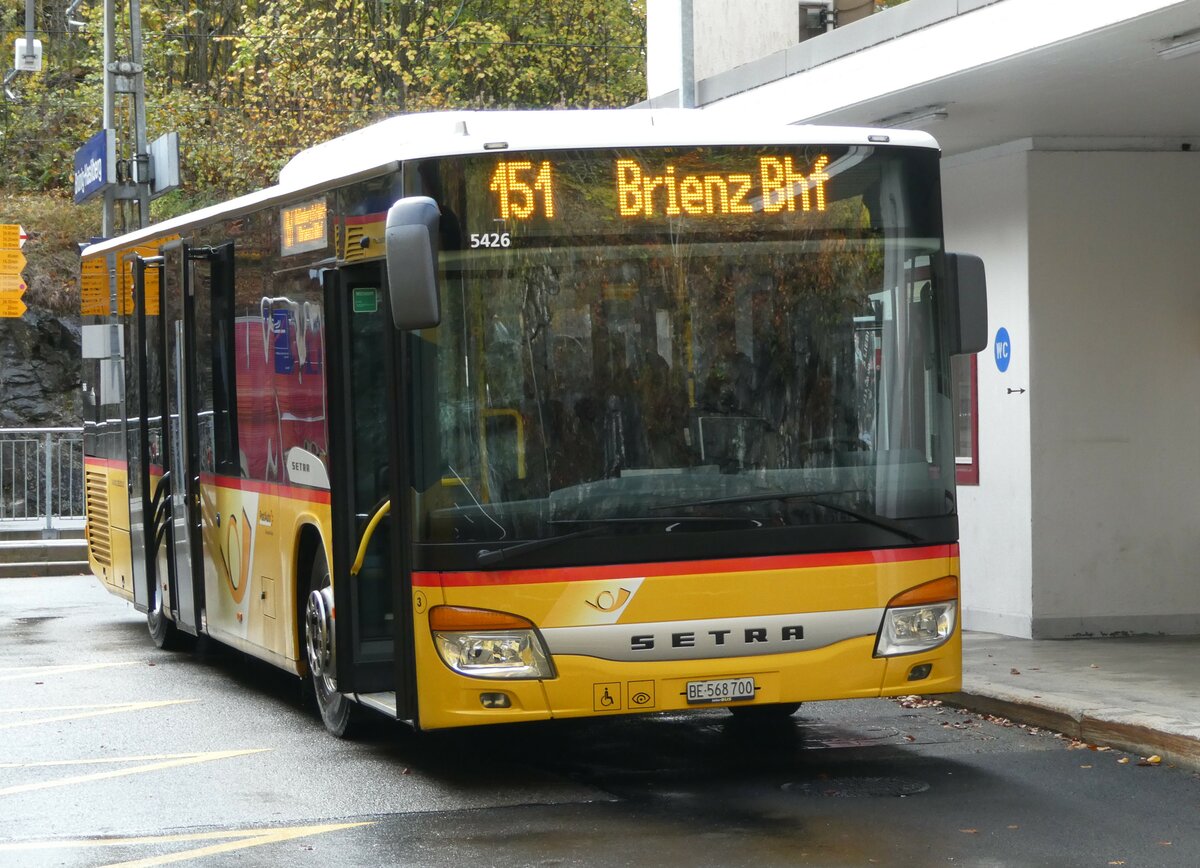 (241'700) - Fl�ck, Brienz - Nr. 3/BE 568'700 - Setra am 22. Oktober 2022 auf dem Br�nigpass