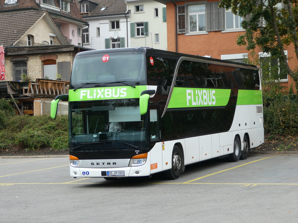 (242'542) - Aus Deutschland: Umbrella, M�nchen - Nr. 1/DD-UM 1801 - Setra am 12. November 2022 in Z�rich, Sihlquai