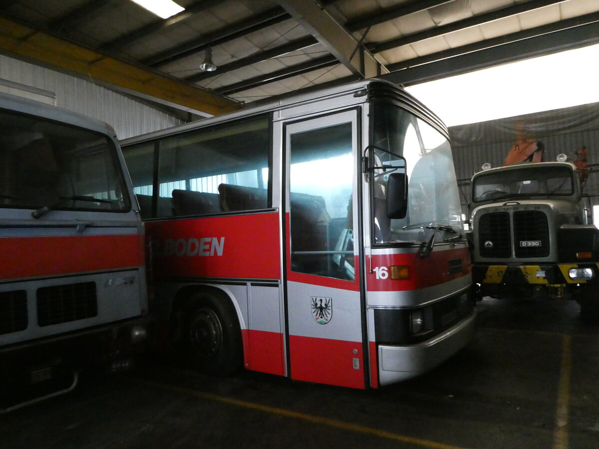 (243'106) - Staub, Z�rich - Nr. 16 - FBW/R&J (ex AFA Adelboden Nr. 16) am 26. November 2022 in Wetzikon, Z�rcherstrasse (Teilaufnahme)