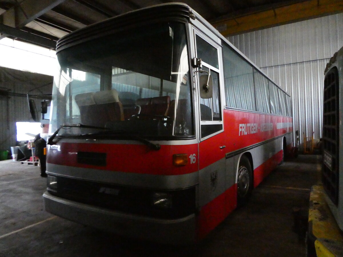 (243'107) - Staub, Z�rich - Nr. 16 - FBW/R&J (ex AFA Adelboden Nr. 16) am 26. November 2022 in Wetzikon, Z�rcherstrasse