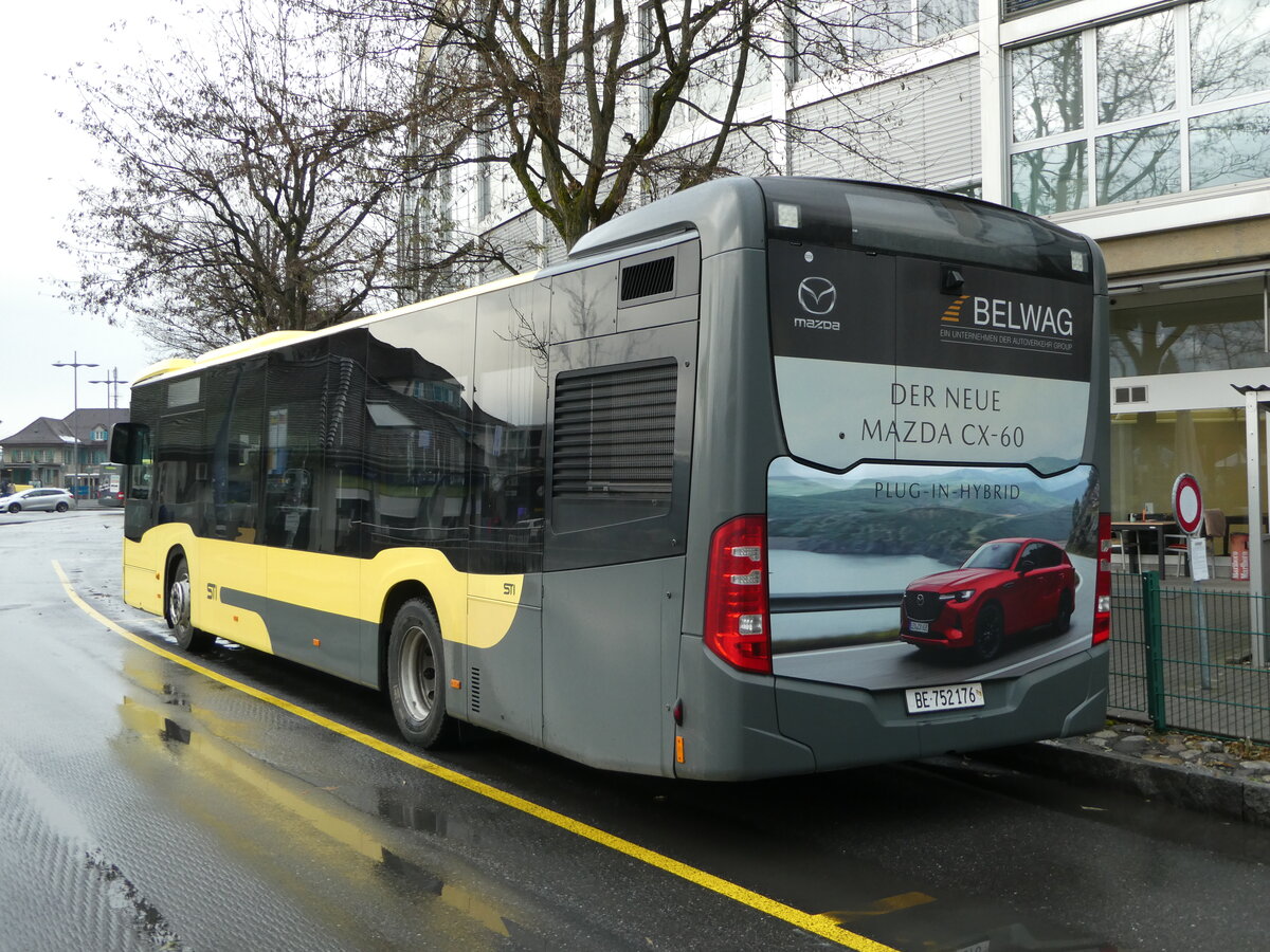 (244'075) - STI Thun - Nr. 176/BE 752'176 - Mercedes am 21. Dezember 2022 bei der Schiffl�ndte Thun