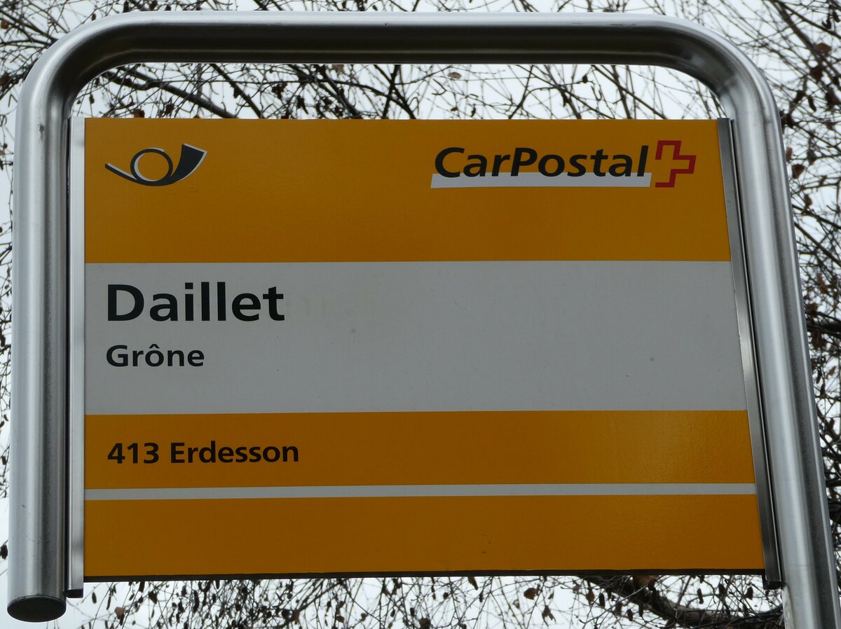 (244'164) - PostAuto-Haltestellenschild - Gr�ne, Daillet - am 26. Dezember 2022