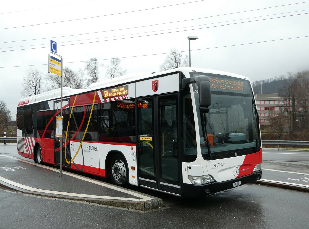 (244'407) - Niederer, Filzbach - Nr. 14/GL 46/PID 5575 - Mercedes am 3. Januar 2023 beim Bahnhof Ziegelbr�cke 