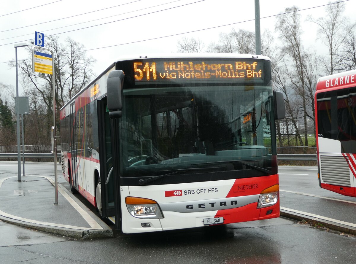 (244'410) - Niederer, Filzbach - Nr. 26/GL 348/PID 10'053 - Setra am 3. Januar 2023 beim Bahnhof Ziegelbr�cke