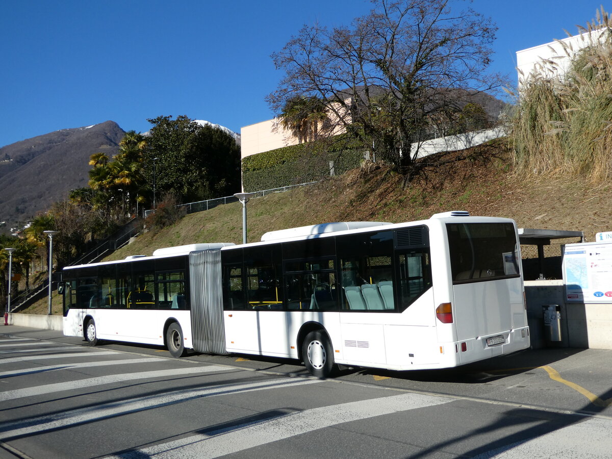 (244'909) - Intertours, Domdidier - Nr. 658/FR 300'658 - Mercedes (ex Nr. 206; ex VZO Gr�ningen Nr. 51) am 10. Januar 2023 beim Bahnhof Tenero