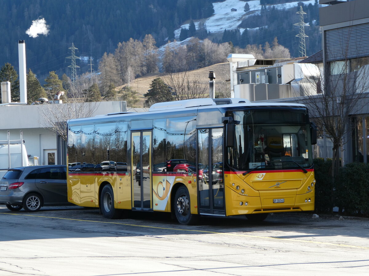 (245'130) - PostAuto Graub�nden - Nr. 51/GR 150'540/PID 11'070 - Volvo (ex Buchli, Versam) am 18. Januar 2023 beim Bahnhof Ilanz