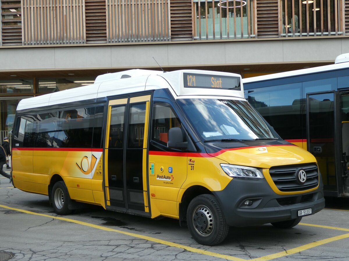 (245'163) - PostAuto Graub�nden - Nr. 31/GR 51'337/PID 11'696 - K-Bus am 18. Januar 2023 beim Bahnhof Ilanz