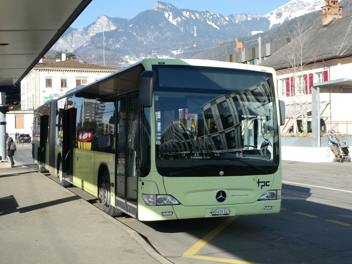 (245'598) - TPC Aigle - Nr. 304/VD 619'147 - Mercedes (ex H�rmann&S�hne, D-Hamburg) am 31. Januar 2023 beim Bahnhof Aigle