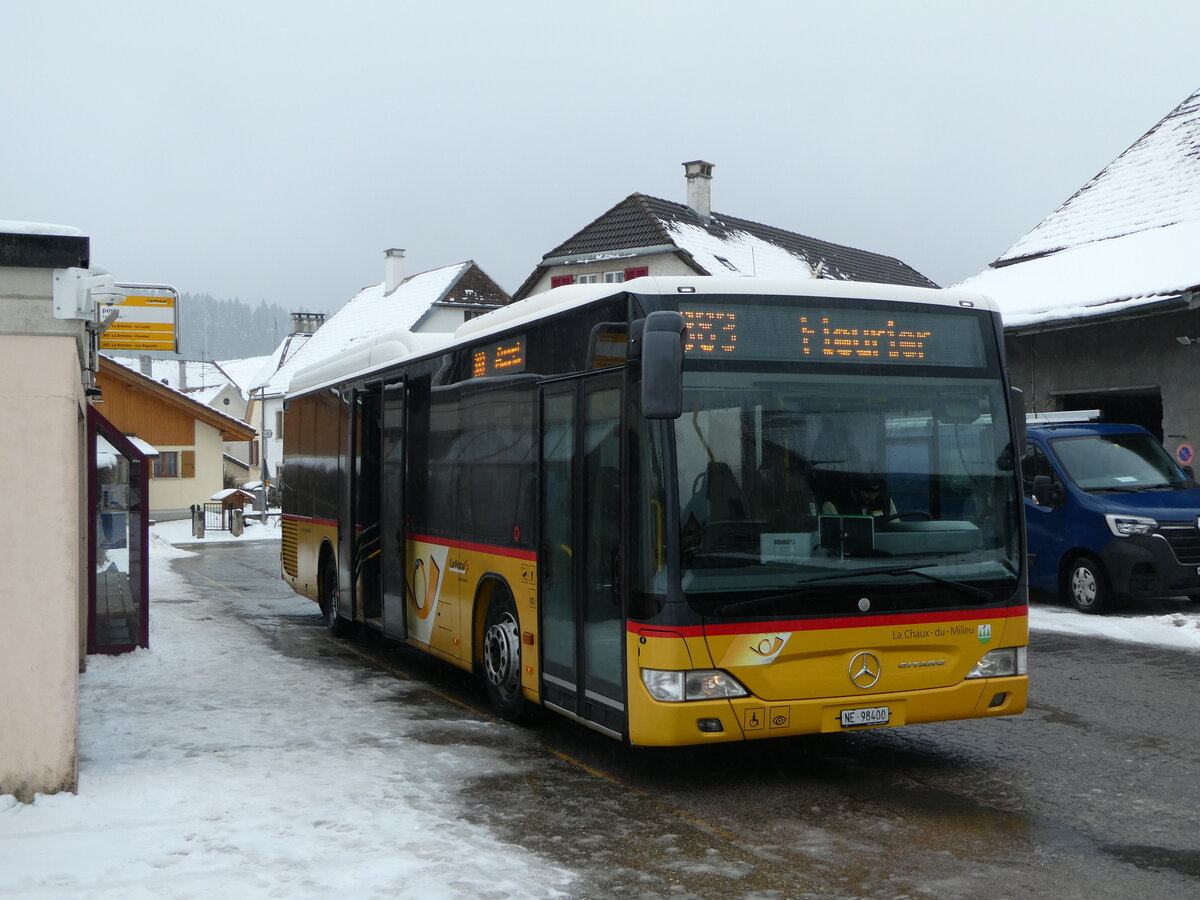 (245'671) - CarPostal Ouest - NE 98400/PID PID 5187 - Mercedes am 2. Februar 2023 in La Br�vine, Post