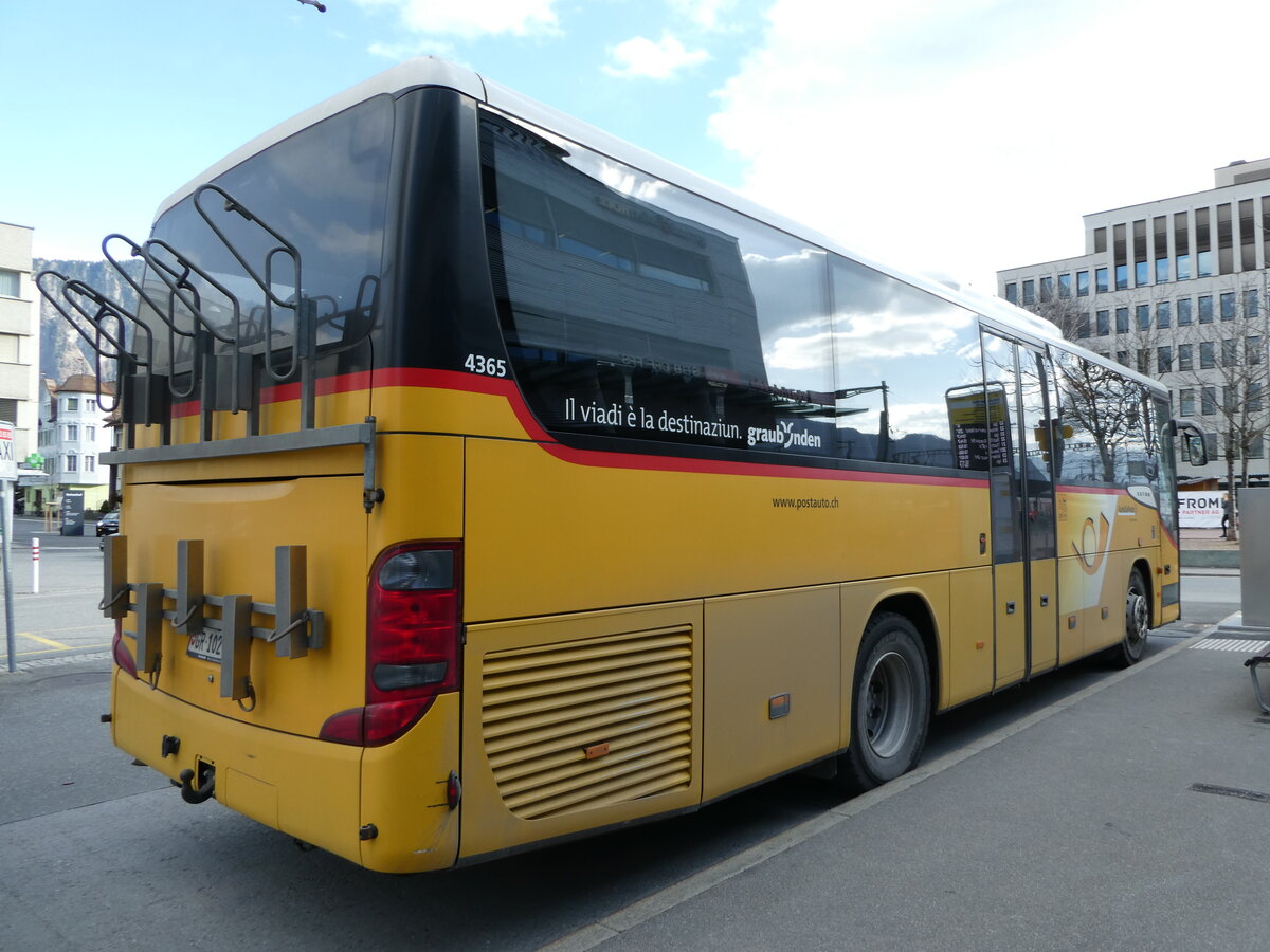 (246'530) - PostAuto Graub�nden - GR 102'380/PID 4365 - Setra (ex GR 102'345; ex Riederer, St. Margrethenberg) am 24. Februar 2023 beim Bahnhof Landquart