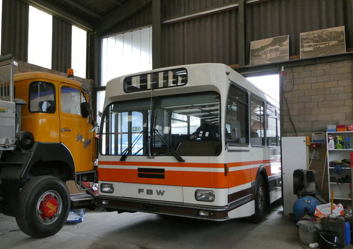 (246'712) - Wegm�ller, M�nsingen - FBW/R&J (ex Bamert, Wollerau) am 26. Februar 2023 in Oberburg, Ziegelgut (Teilaufnahme)