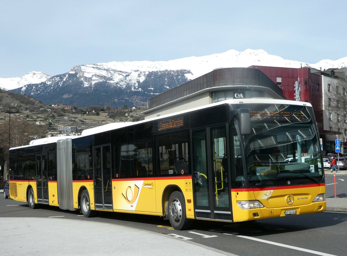 (247'254) - Buchard, Leytron - VS 104'344/PID 5396 - Mercedes am 16. M�rz 2023 beim Bahnhof Sion