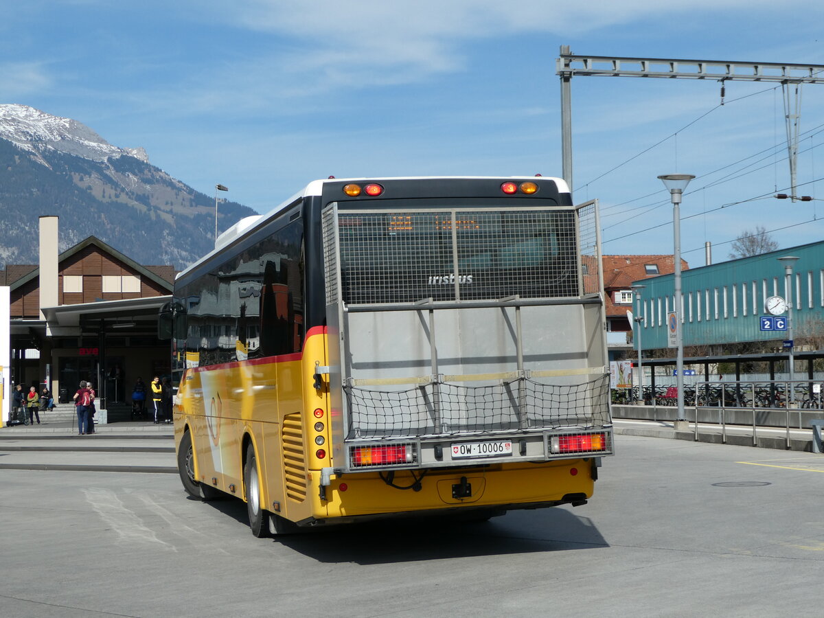 (247'431) - PostAuto Zentralschweiz - Nr. 406/OW 10'006/PID 5538 - Irisbus (ex Nr. 3; ex Dillier, Sarnen Nr. 3) am 18. M�rz 2023 beim Bahnhof Sarnen