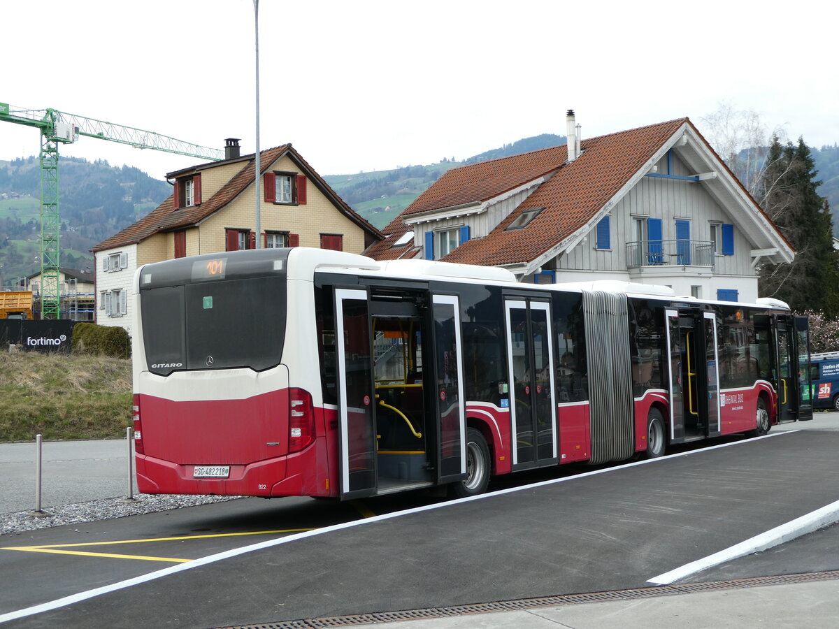 (247'521) - RTB Altst�tten - Nr. 922/SG 482'218 - Mercedes (ex Wiener Linien, A-Wien Nr. 8726) am 21. M�rz 2023 beim Bahnhof Altst�tten