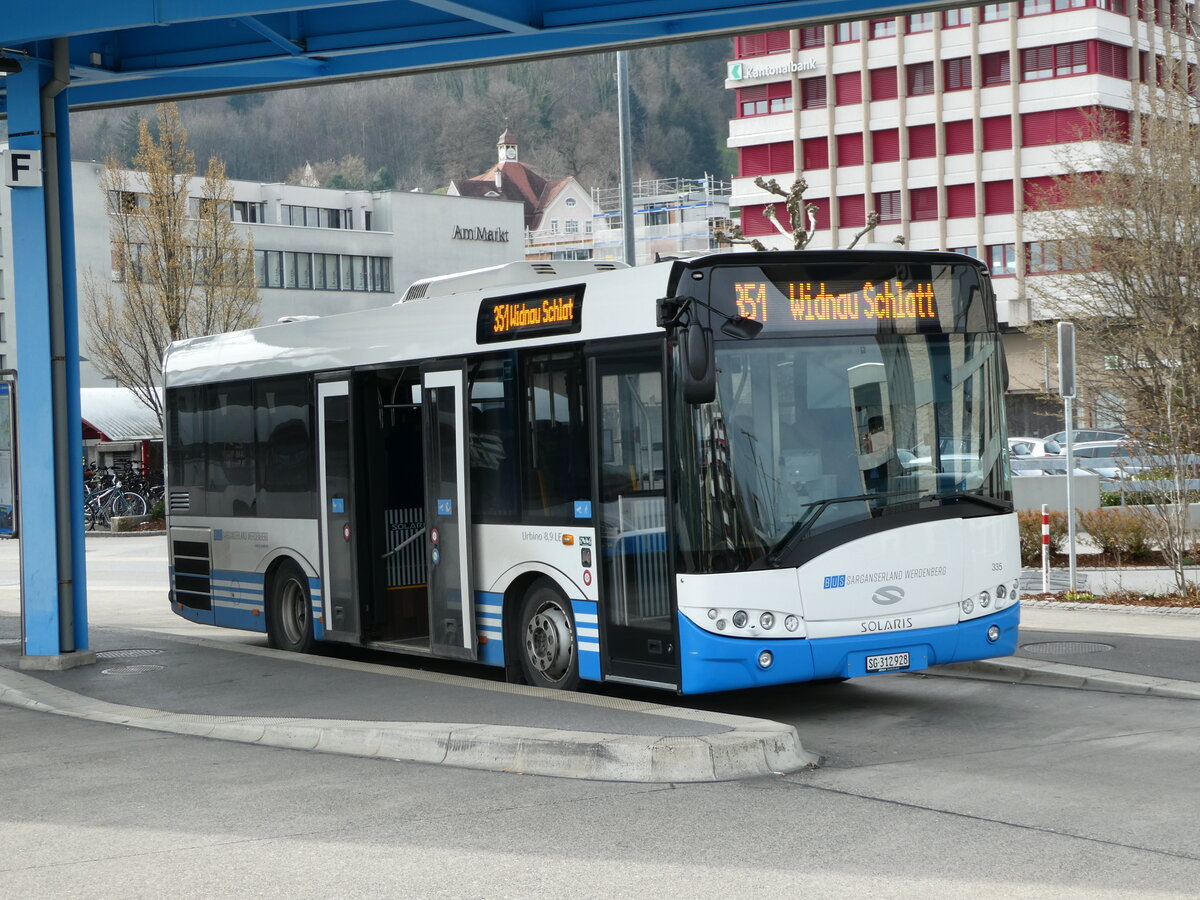 (247'535) - BSW Sargans - Nr. 335/SG 312'928 - Solaris am 21. M�rz 2023 beim Bahnhof Heerbrugg
