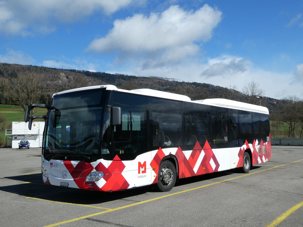 (247'610) - CarPostal Ouest - JU 62'414/PID 10'635 - Mercedes am 25. M�rz 2023 in Develier, Parkplatz