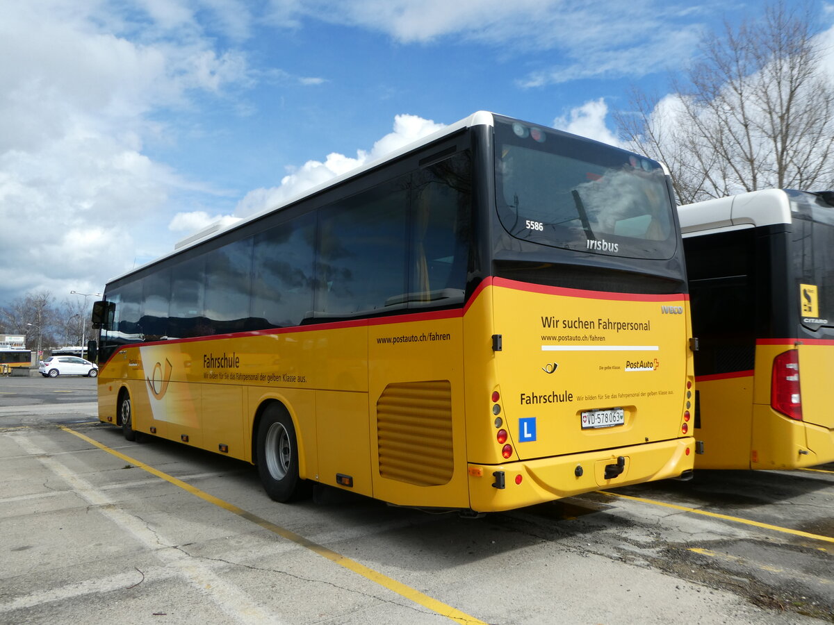 (247'655) - CarPostal Ouest - VD 578'063/PID 5586 - Irisbus (ex PostAuto Bern; ex PostAuto Nordschweiz) am 25. M�rz 2023 in Yverdon, Garage