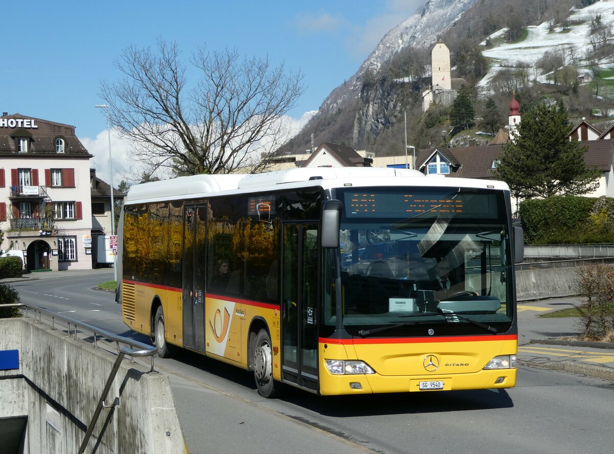 (247'762) - Heim, Flums - SG 9540/PID 5657 - Mercedes am 28. M�rz 2023 beim Bahnhof Sargans