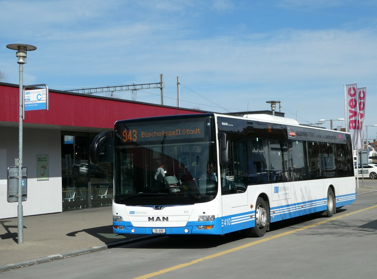(247'815) - BOTG Amriswil - Nr. 410/TG 690 - MAN am 28. M�rz 2023 beim Bahnhof Amriswil