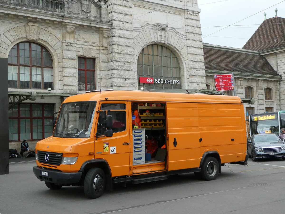(247'845) - BVB Basel - Nr. 2840/BS 5812 - Mercedes am 30. M�rz 2023 beim Bahnhof Basel