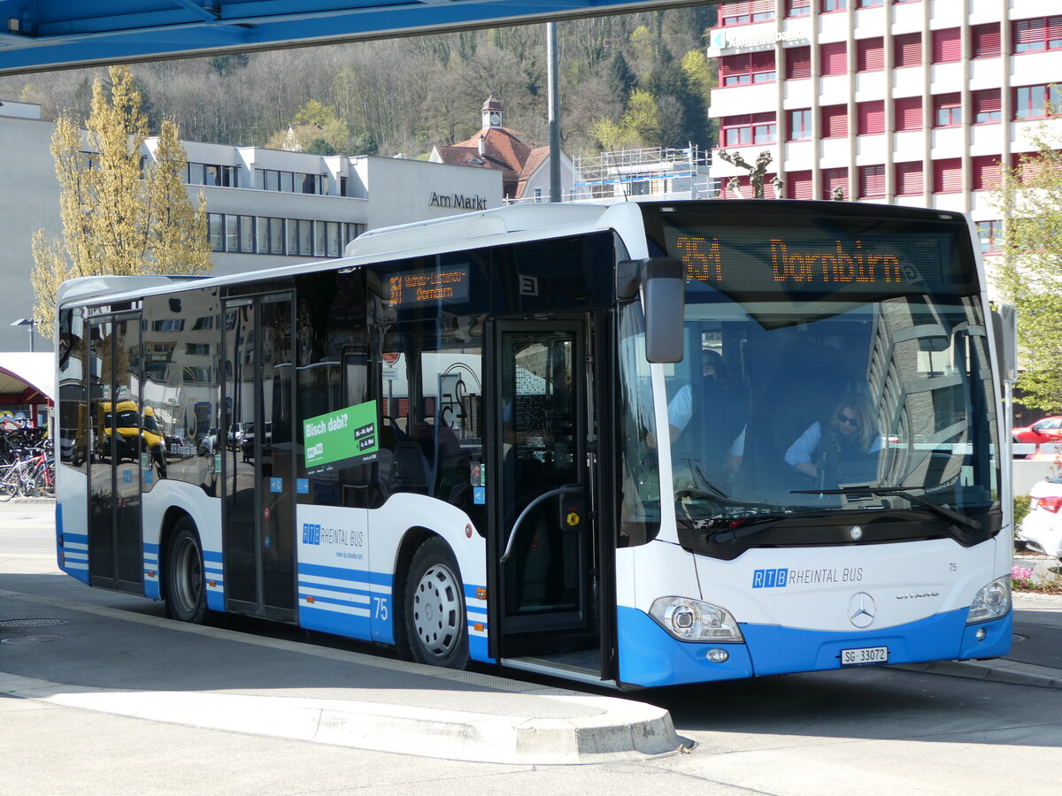 (248'114) - RTB Altst�tten - Nr. 75/SG 33'072 - Mercedes am 6. April 2023 beim Bahnhof Heerbrugg