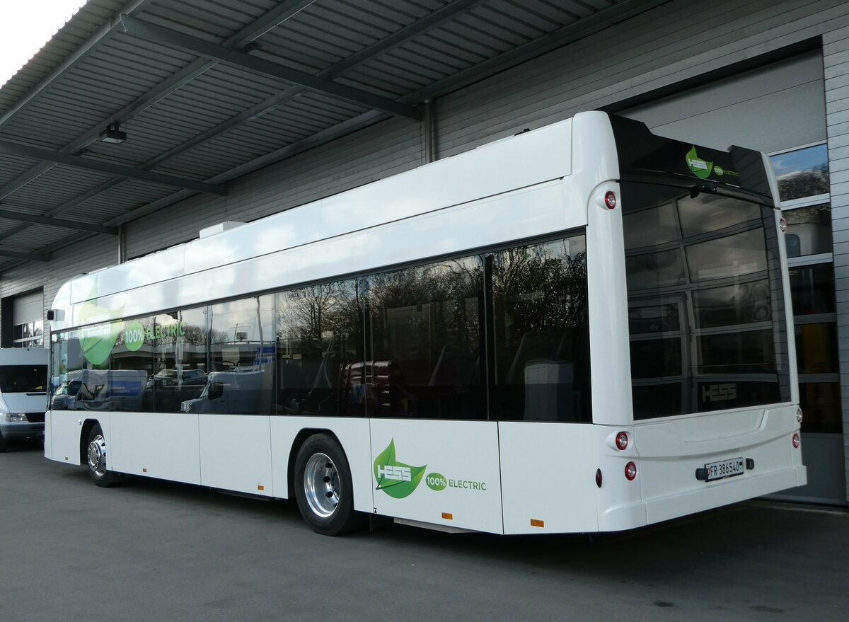 (248'198) - Interbus, Kerzers - FR 386'540 - Hess (ex Vorf�hrfahrzeug Hess) am 8. April 2023 in Kerzers, Interbus