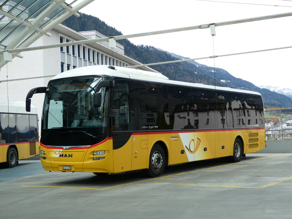 (248'558) - PostAuto Graub�nden - GR 173'205/PID 10'507 - MAN am 15. April 2023 in Chur, Postautostation