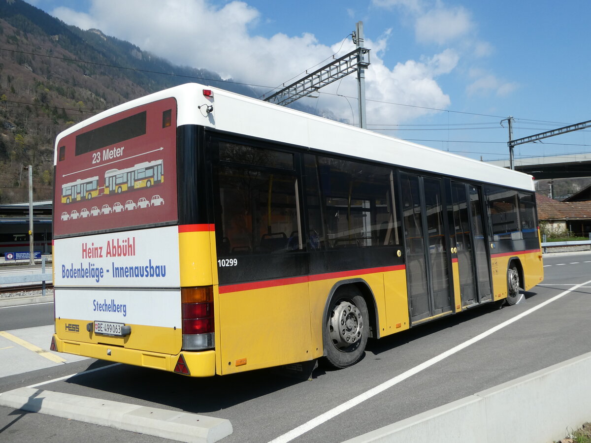 (248'876) - PostAuto Bern - BE 499'063/PID 10'299 - Lanz+Marti/Hess Personenanh�nger (ex VBL Luzern Nr. 310) am 19. April 2023 beim Bahnhof Interlaken Ost