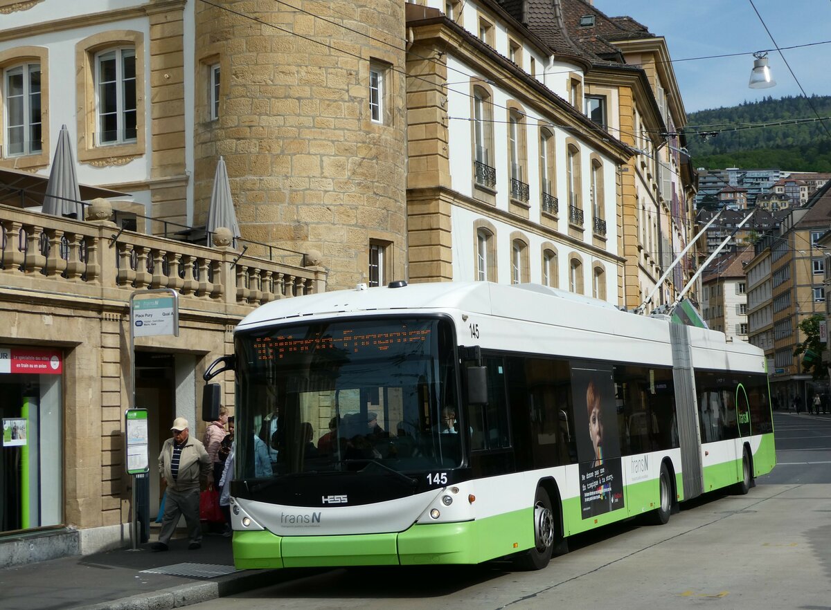 (249'584) - transN, La Chaux-de-Fonds - Nr. 145 - Hess/Hess Gelenktrolleybus (ex TN Neuch�tel Nr. 145) am 5. Mai 2023 in Neuch�tel, Place Pury