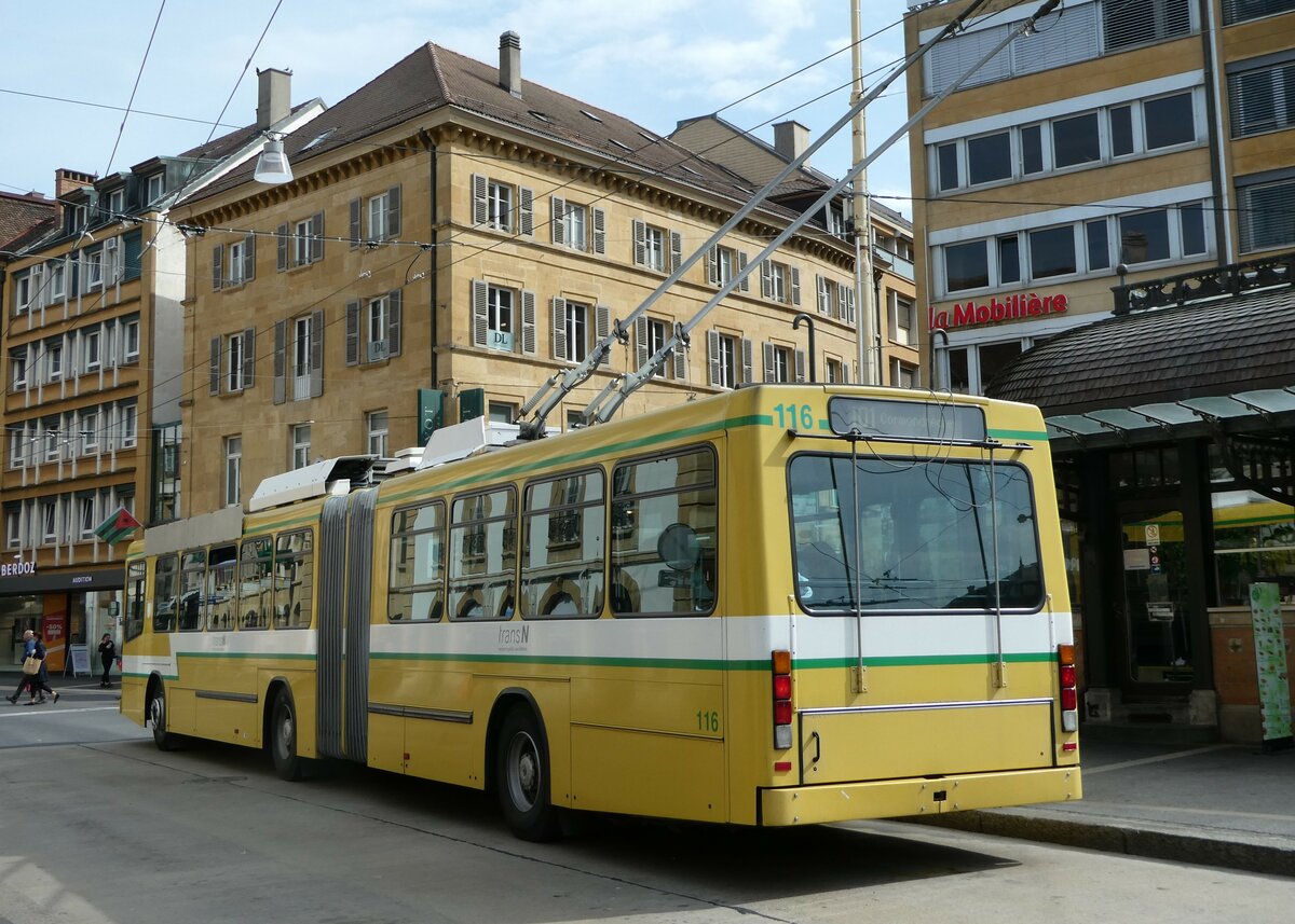 (249'587) - transN, La Chaux-de-Fonds - Nr. 116 - NAW/Hess Gelenktrolleybus (ex TN Neuch�tel Nr. 116) am 5. Mai 2023 in Neuch�tel, Place Pury