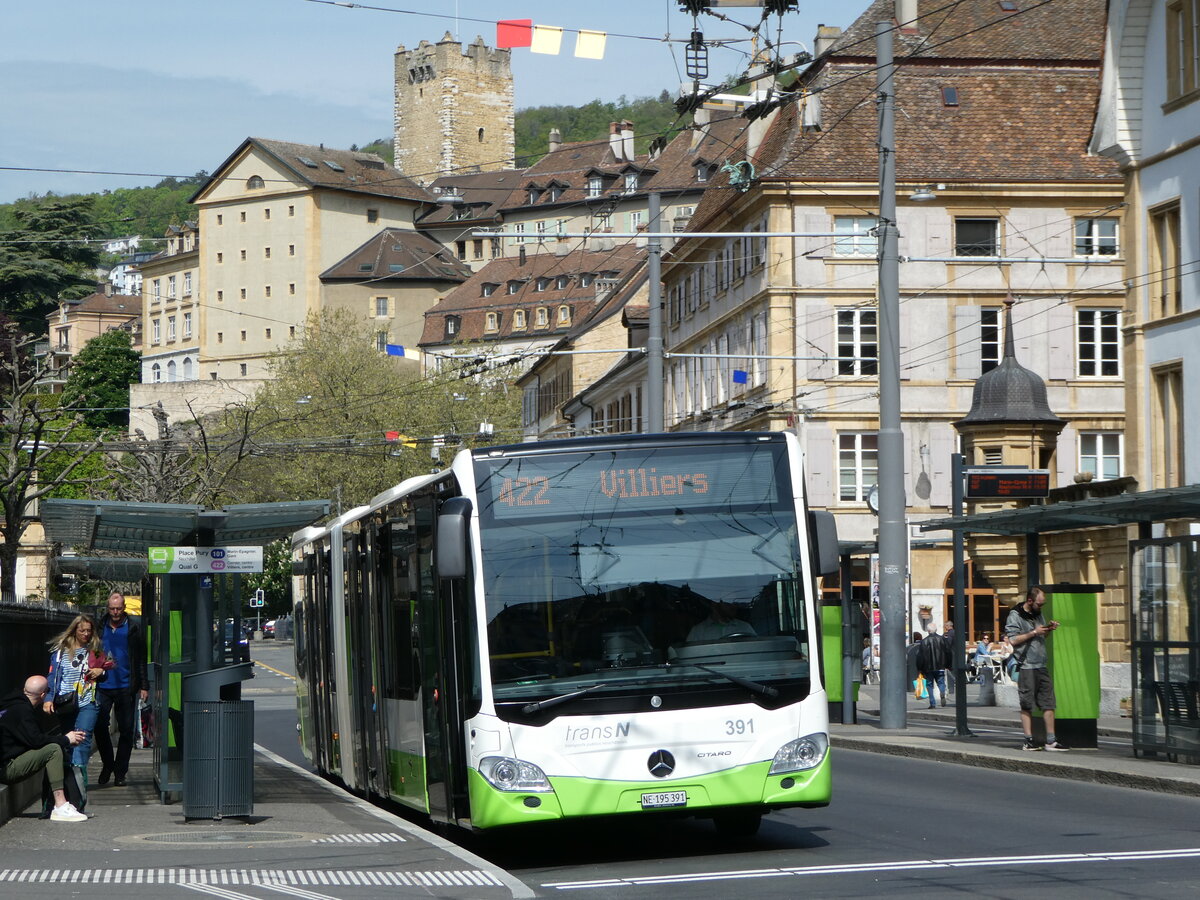 (249'605) - transN, La Chaux-de-Fonds - Nr. 391/NE 195'391 - Mercedes am 5. Mai 2023 in Neuch�tel, Place Pury