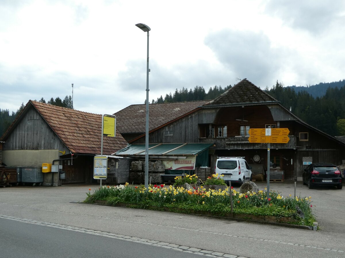 (249'814) - STI-Haltestelle am 7. Mai 2023 in S�deren, Oberei