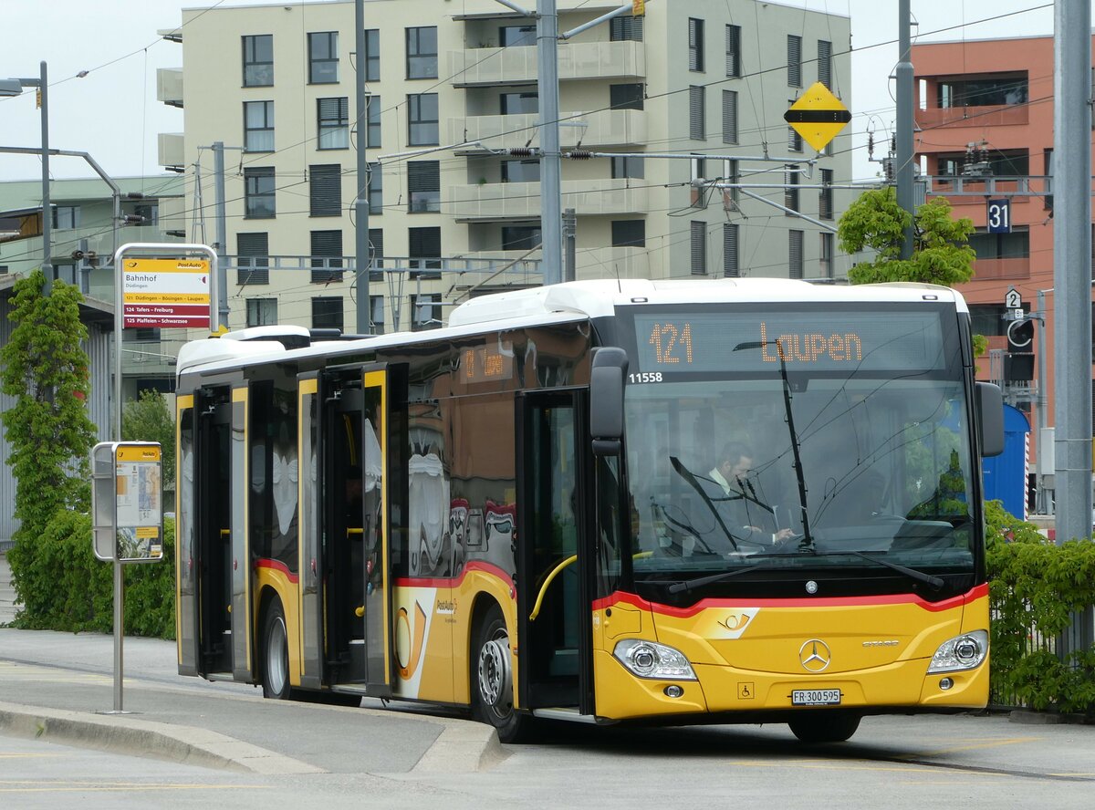 (250'290) - Wieland, Murten - Nr. 118/FR 300'595/PID 11'558 - Mercedes am 20. Mai 2023 beim Bahnhof D�dingen