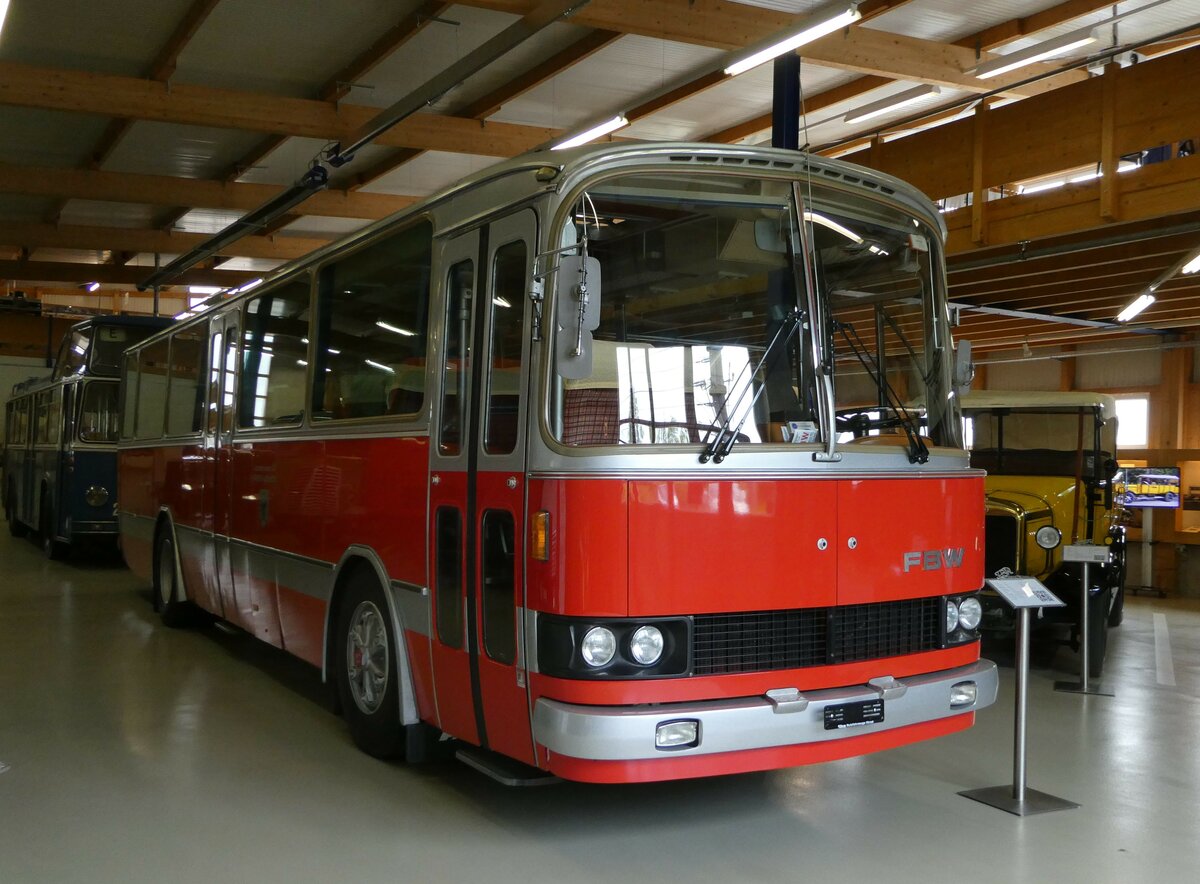 (250'335) - FBW-Club, M�nnedorf - FBW/R&J (ex Tiemann, Oetwil Nr. 19; ex W�est, Brittnau; ex Wespe, Altst�tten; ex AFA Adelboden Nr. 19) am 21. Mai 2023 in Wetzikon, FBW-Museum
