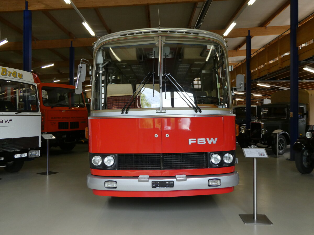 (250'355) - FBW-Club, M�nnedorf - FBW/R&J (ex Tiemann, Oetwil Nr. 19; ex W�est, Brittnau; ex Wespe, Altst�tten; ex AFA Adelboden Nr. 19) am 21. Mai 2023 in Wetzikon, FBW-Museum
