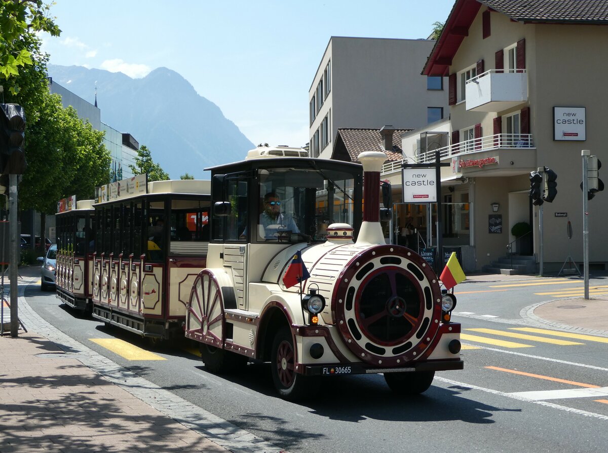 (250'778) - Citytrain, Vaduz - FL 30'665 - am 30. Mai 2023 in Vaduz, St�dtle