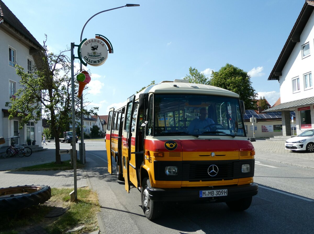 (250'909) - Hahn, M�nchen - Nr. 6/M-MB 309H - Mercedes (ex M�ller, CH-Ennetmoos Nr. 6; ex Portenier, CH-Adelboden Nr. 6/PID 492; ex Geiger, CH-Adelboden Nr. 6) am 3. Juni 2023 in Essenbach, Eiscaf� Riviera