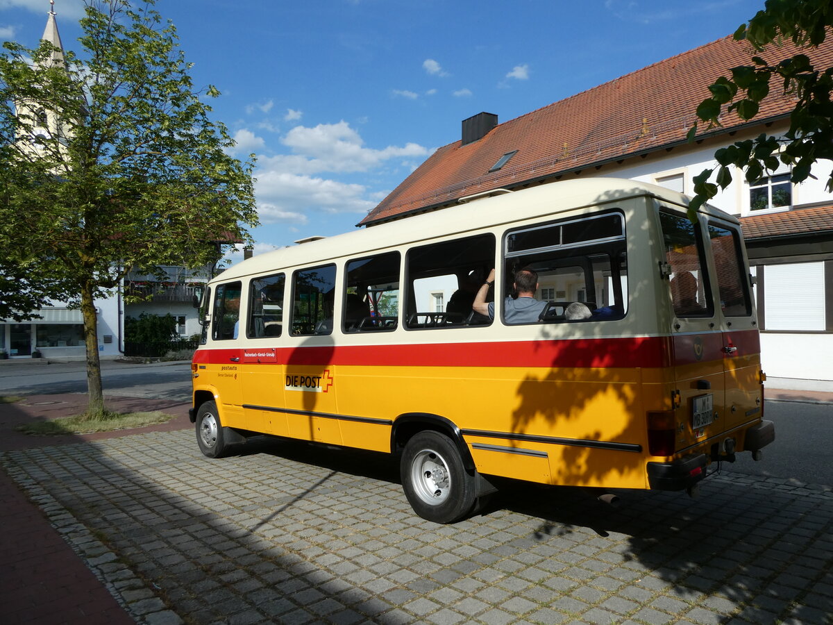 (250'915) - Hahn, M�nchen - Nr. 6/M-MB 309H - Mercedes (ex M�ller, CH-Ennetmoos Nr. 6; ex Portenier, CH-Adelboden Nr. 6/PID 492; ex Geiger, CH-Adelboden Nr. 6) am 3. Juni 2023 in Essenbach, Schulstrasse