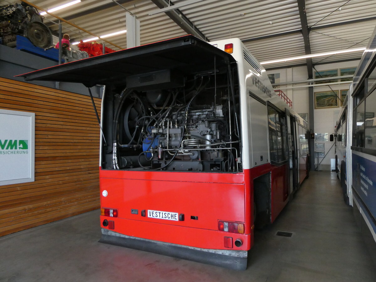 (250'975) - Vestische, Herten (Auw�rter) - Nr. 2307 - Neoplan am 4. Juni 2023 in Pilsting, Auw�rter, Automobil-Park