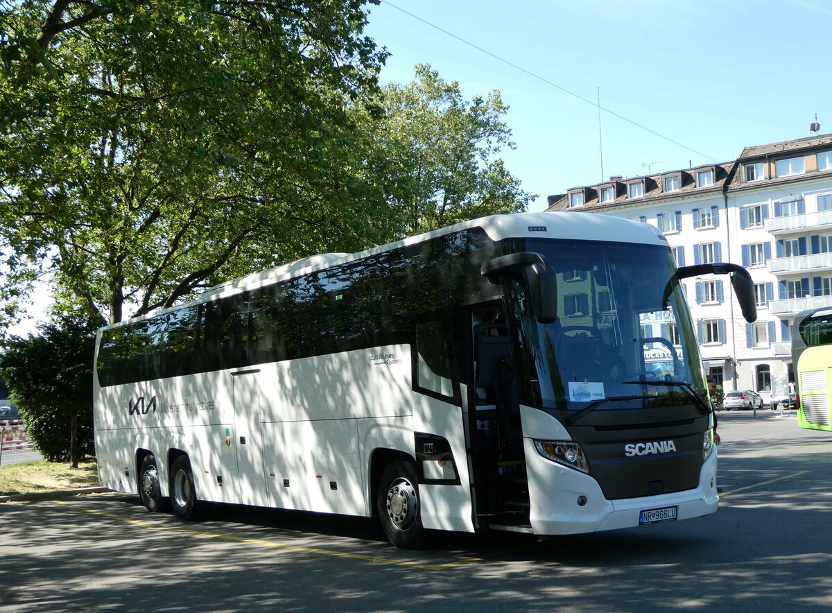 (251'409) - Aus der Slowakei: ??? - NR-966LU - Scania/Higer am 13. Juni 2023 in Z�rich, Sihlquai