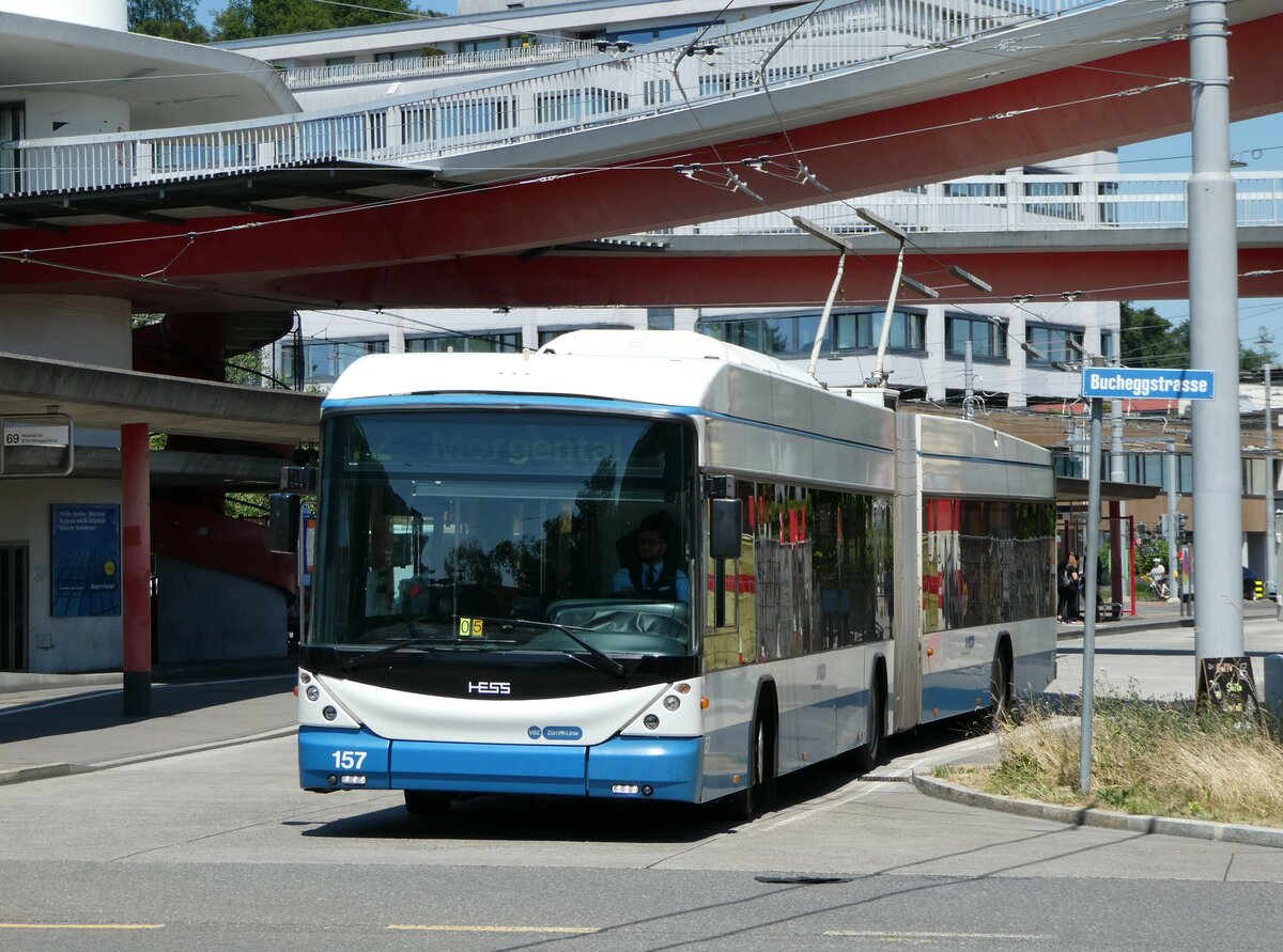 (251'441) - VBZ Z�rich - Nr. 157 - Hess/Hess Gelenktrolleybus am 13. Juni 2023 in Z�rich, Bucheggplatz
