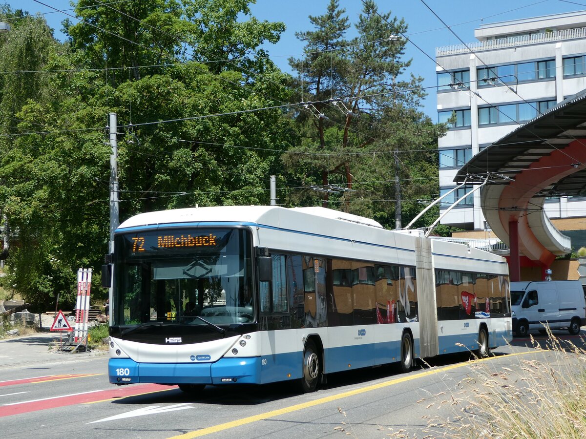 (251'452) - VBZ Z�rich - Nr. 180 - Hess/Hess Gelenktrolleybus am 13. Juni 2023 in Z�rich, Bucheggplatz