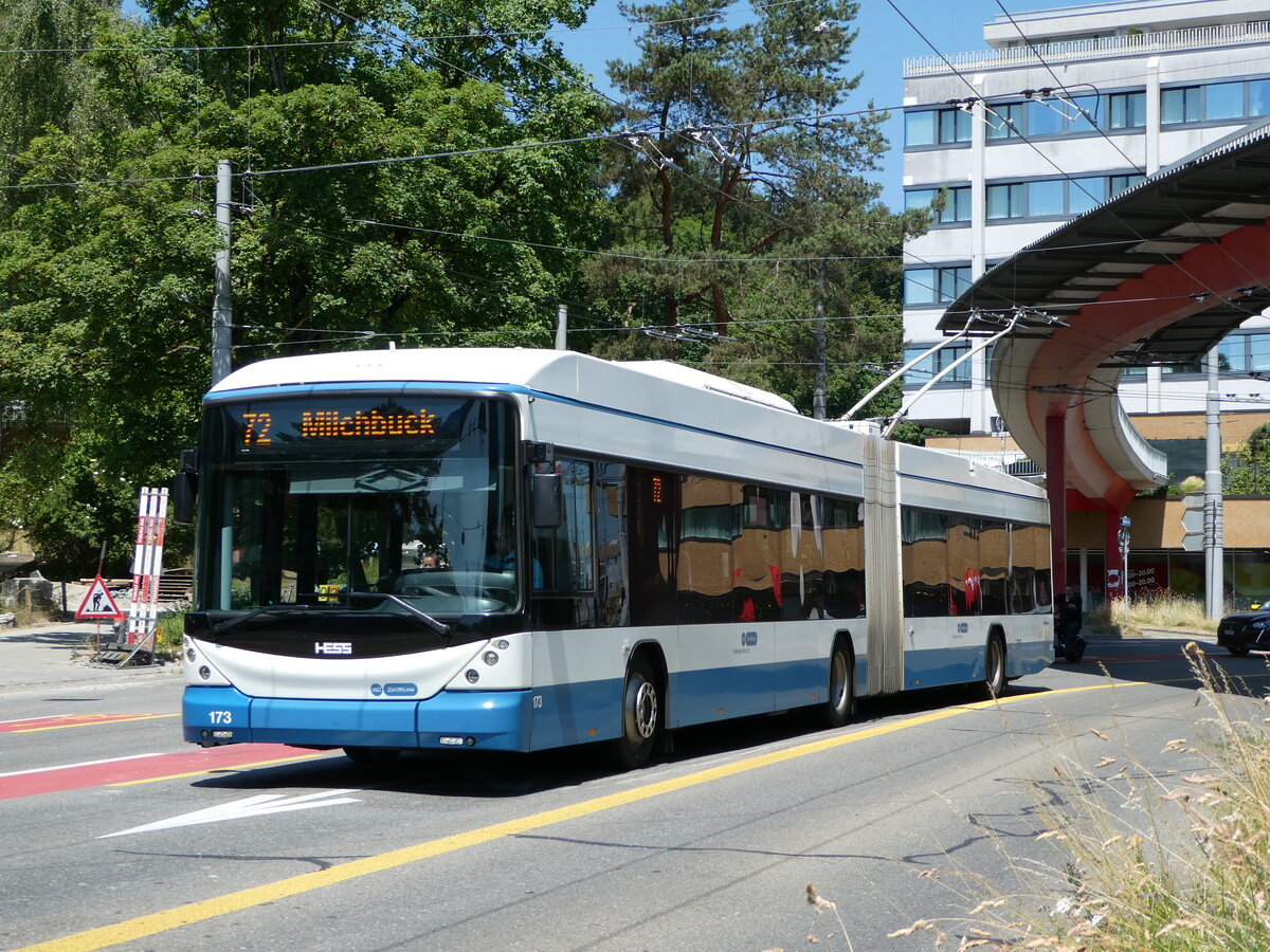 (251'463) - VBZ Z�rich - Nr. 173 - Hess/Hess Gelenktrolleybus am 13. Juni 2023 in Z�rich, Bucheggplatz