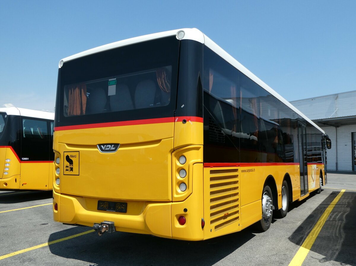 (251'602) - CarPostal Ouest - PID 12'052 - VDL (ex Ballestraz, Gr�ne) am 17. Juni 2023 in Kerzers, Interbus